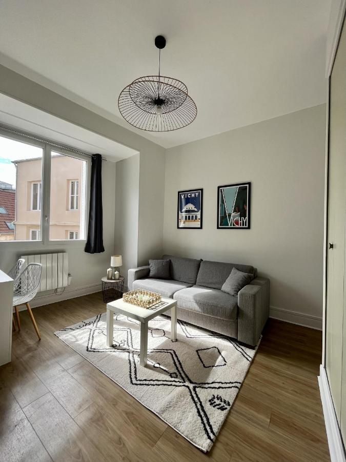 - Hyper Centre Apartment